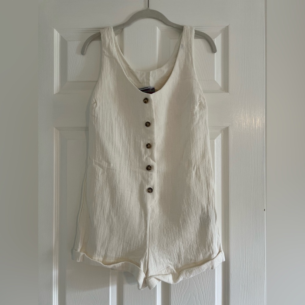 NWOT Urban Outfitters Cream Romper